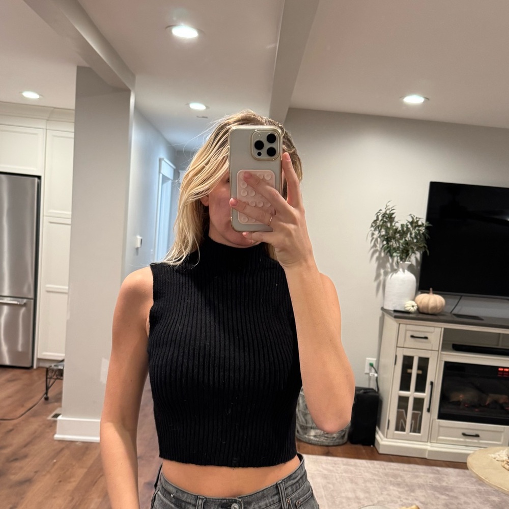 Zara High Neck Sweater Crop Tank S